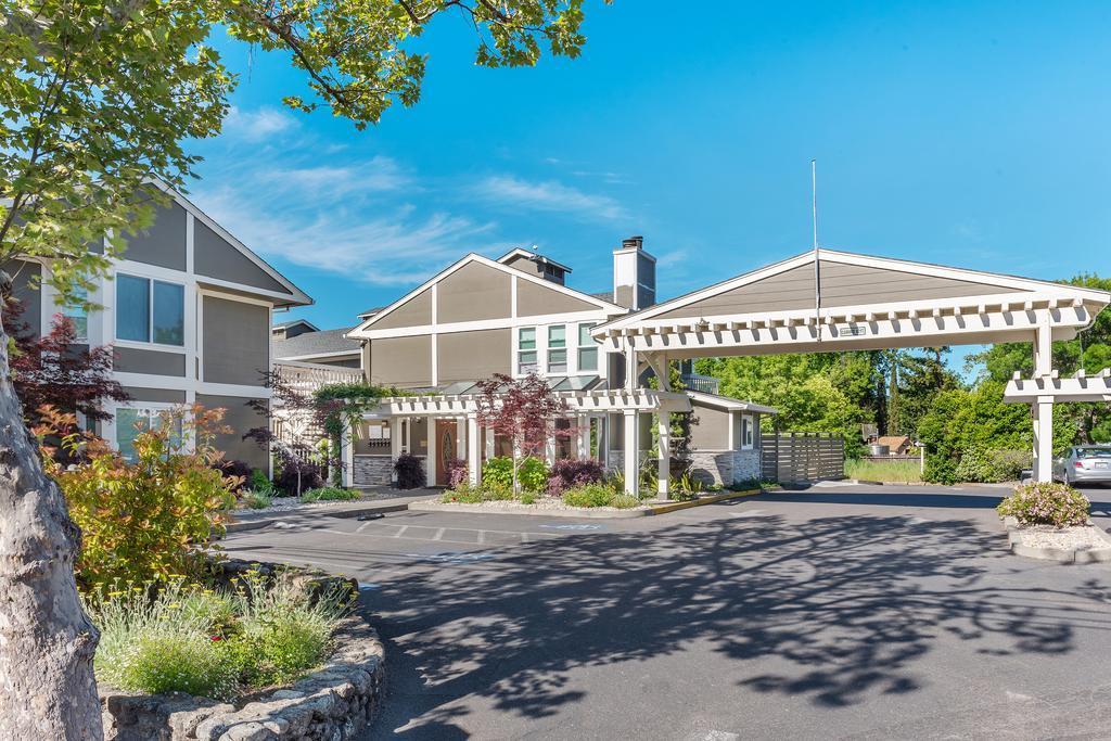 Upvalley Inn & Hot Springs Napa Valley, Ascend Hotel Collection Calistoga Exterior photo