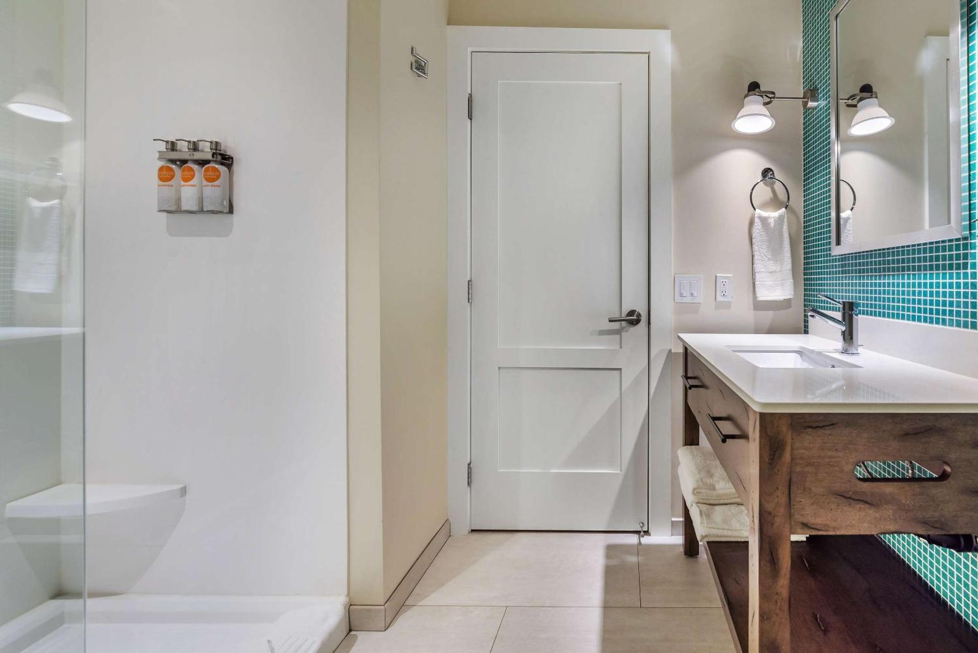 Upvalley Inn & Hot Springs Napa Valley, Ascend Hotel Collection Calistoga Exterior photo
