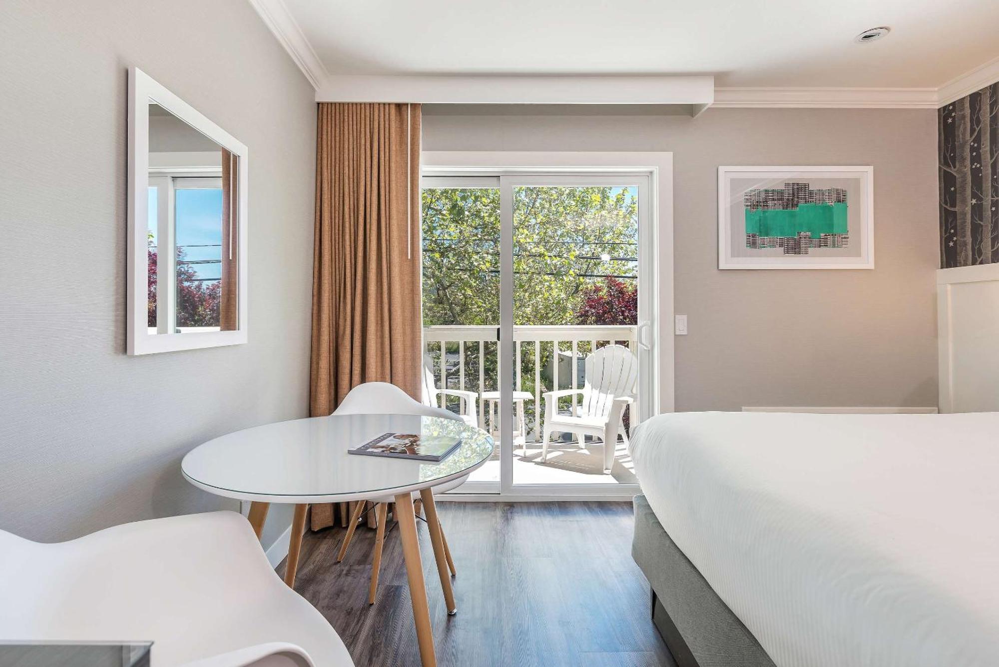 Upvalley Inn & Hot Springs Napa Valley, Ascend Hotel Collection Calistoga Exterior photo