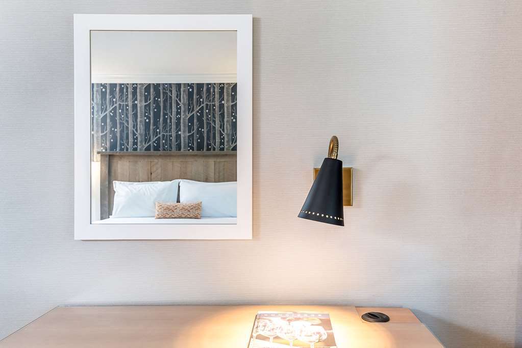 Upvalley Inn & Hot Springs Napa Valley, Ascend Hotel Collection Calistoga Room photo